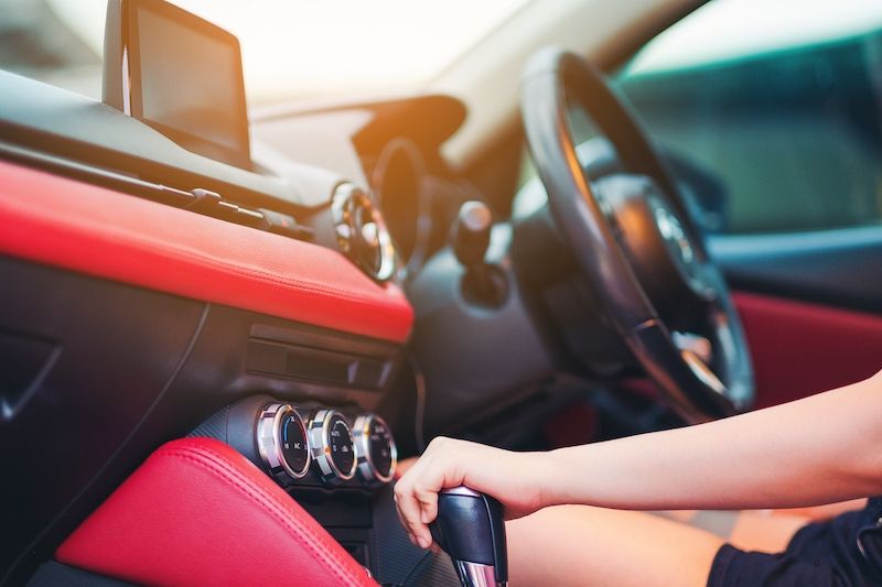 woman-driving-using-a-manual-transmission-stick.jpg